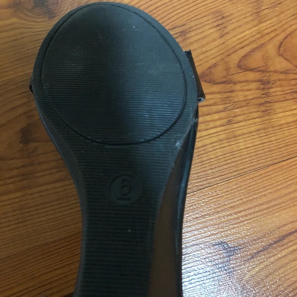 Sandals - Picture 4 of 4